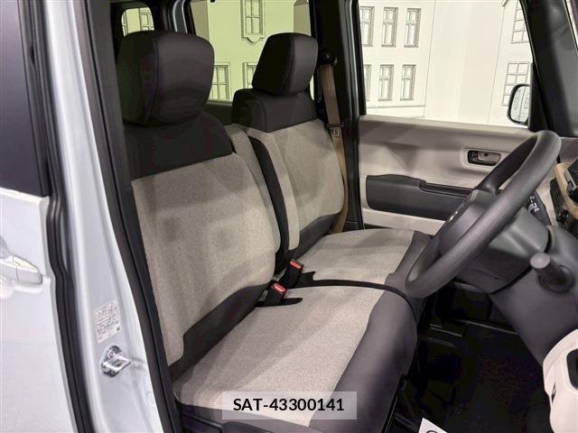 Honda N BOX 2026-01 8367478-14