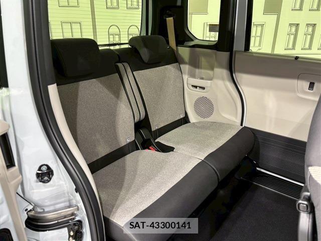 Honda N BOX 2026-01 8367478-15