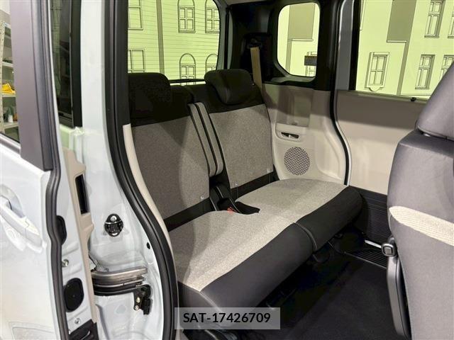 Honda N BOX 2026-01 8367477-15