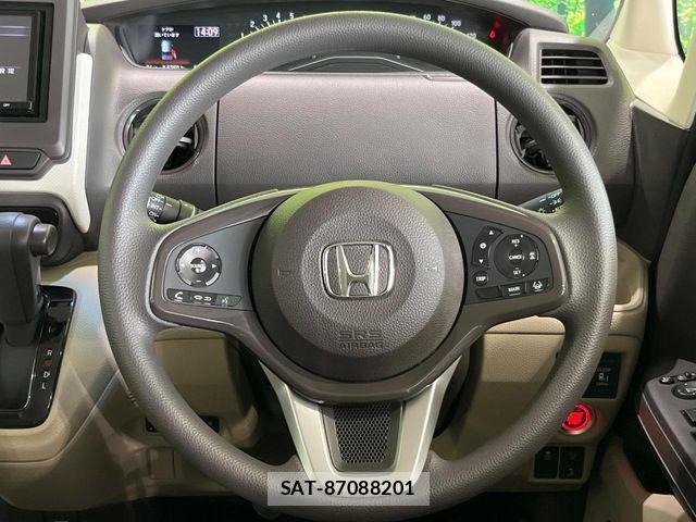 Honda N BOX 2019-04 8367489-10
