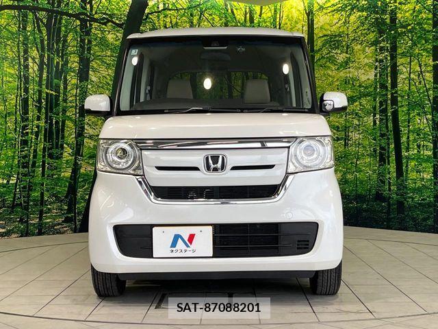 Honda N BOX 2019-04 8367489-13