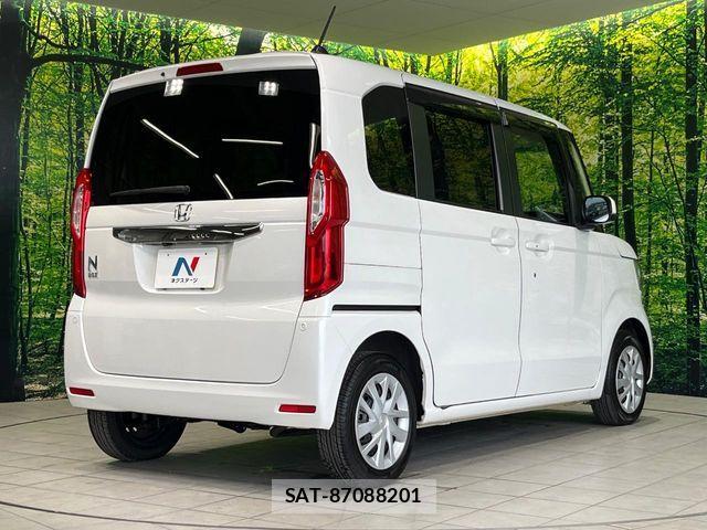 Honda N BOX 2019-04 8367489-16