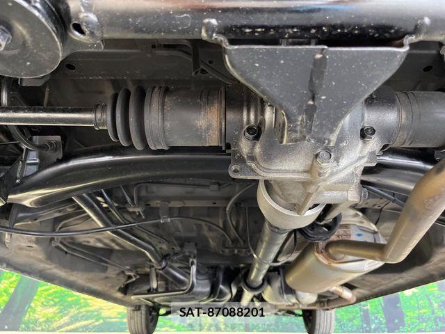 Honda N BOX 2019-04 8367489-18