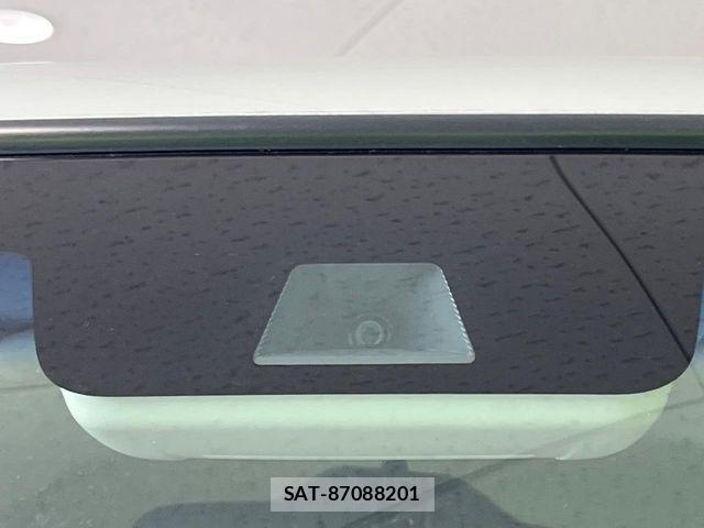 Honda N BOX 2019-04 8367489-4