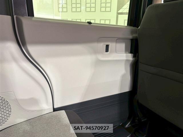 Honda N BOX 2026-02 8367488-18