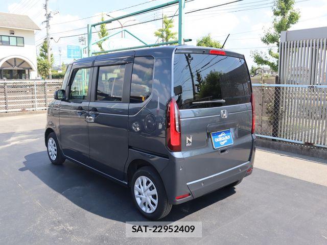 Honda N BOX 2024-03 8367476-21