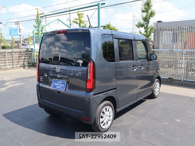 Honda N BOX 2024-03 8367476-24