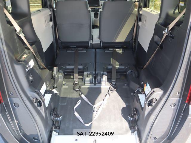Honda N BOX 2024-03 8367476-5