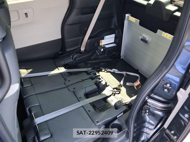 Honda N BOX 2024-03 8367476-8
