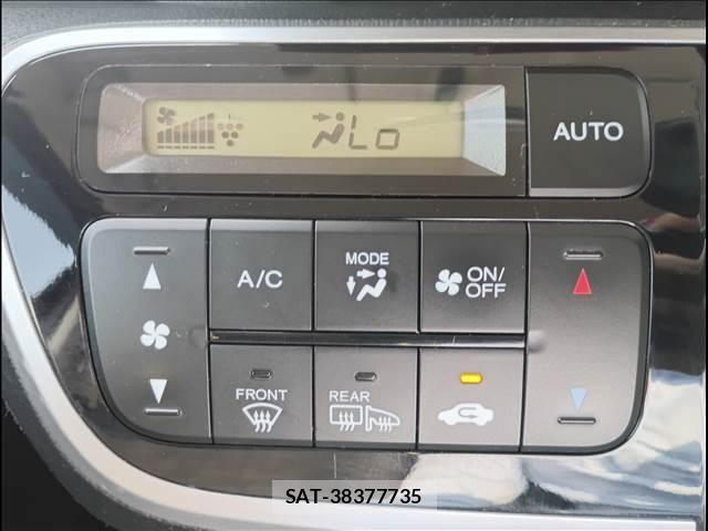 Honda N BOX 2016-12 8367498-10