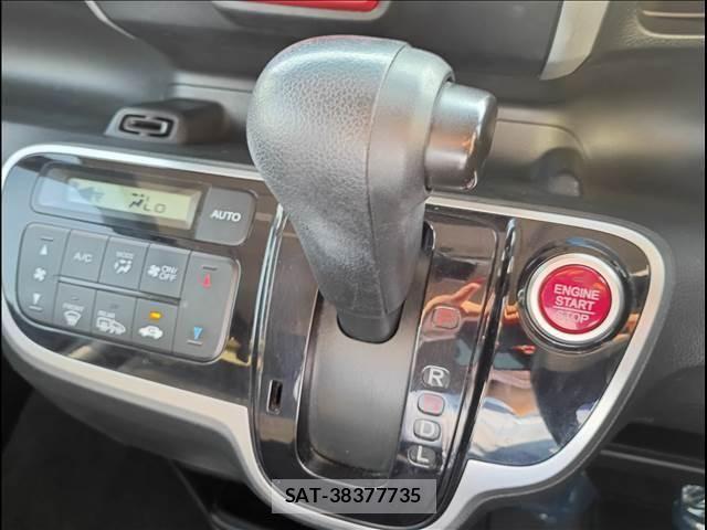 Honda N BOX 2016-12 8367498-11