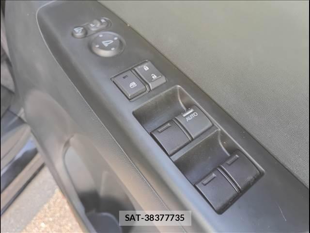 Honda N BOX 2016-12 8367498-18