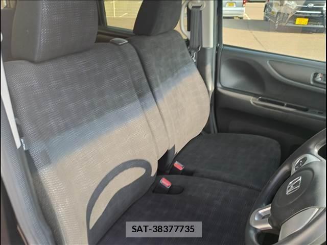 Honda N BOX 2016-12 8367498-8