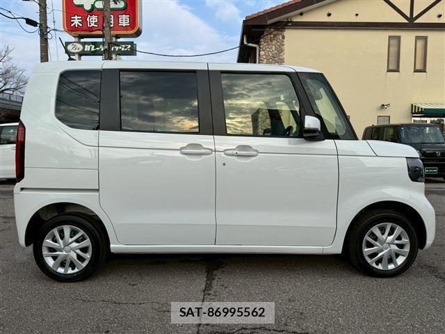 Honda N BOX 2026-02 8367483-5