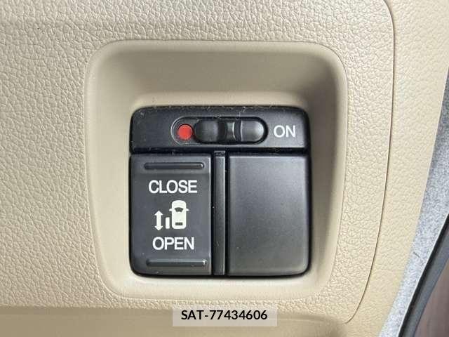 Honda N BOX 2012-05 8413905-5