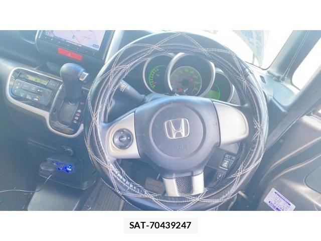 Honda N BOX 2013-11 8413913-11