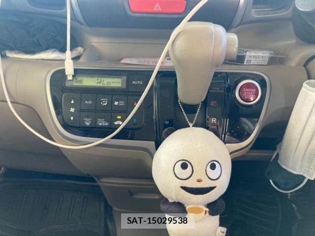 Honda N BOX 2012-03 8413912-10