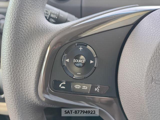Honda N BOX 2020-06 8413909-23