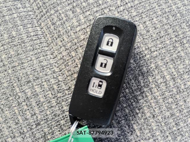 Honda N BOX 2020-06 8413909-28