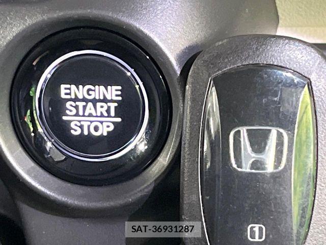 Honda N BOX 2024-11 8458009-5