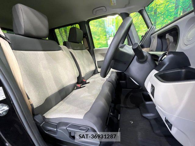 Honda N BOX 2024-11 8458009-7