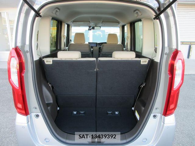 Honda N BOX 2022-08 8457064-15