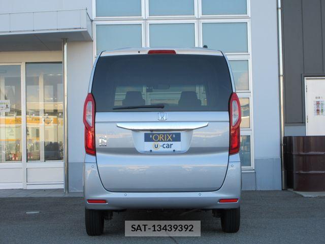 Honda N BOX 2022-08 8457064-22