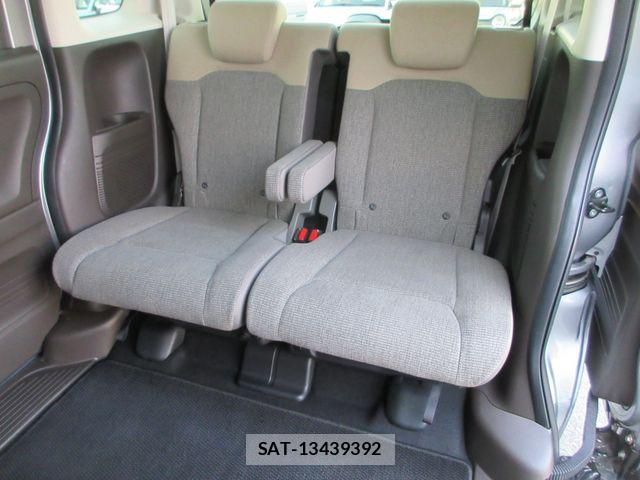 Honda N BOX 2022-08 8457064-28