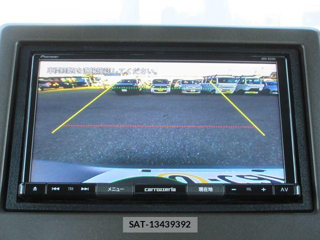 Honda N BOX 2022-08 8457064-7