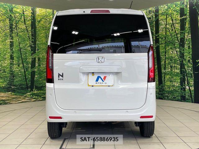Honda N BOX 2023-11 8526067-14