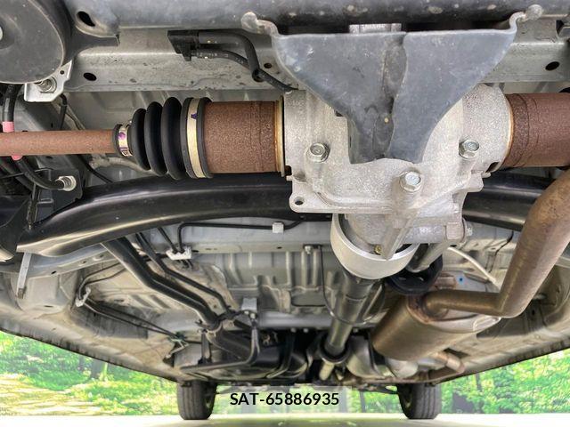 Honda N BOX 2023-11 8526067-18