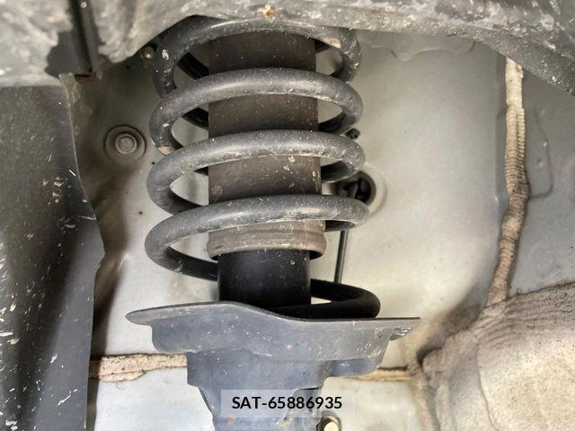 Honda N BOX 2023-11 8526067-19