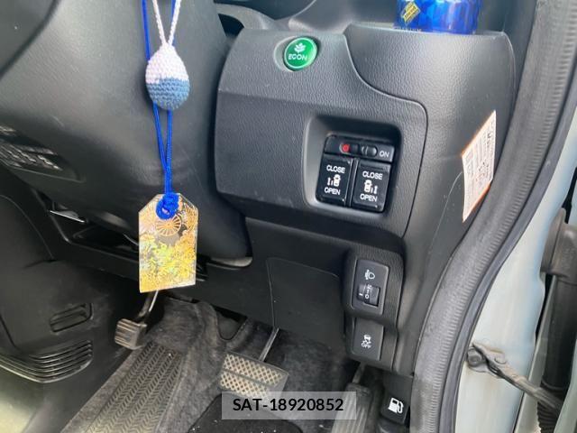Honda N BOX 2013-09 8562880-17