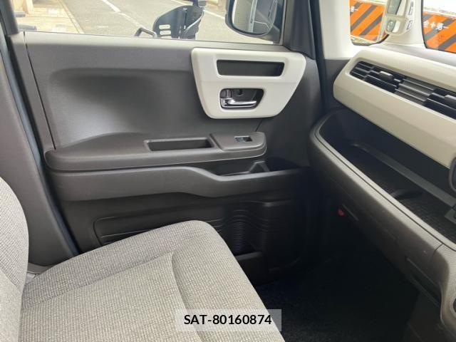 Honda N BOX 2021-07 8562877-17