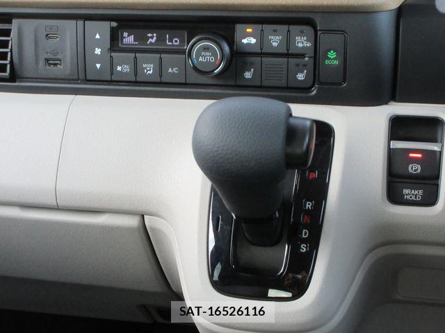 Honda N BOX 2023-11 8562876-9