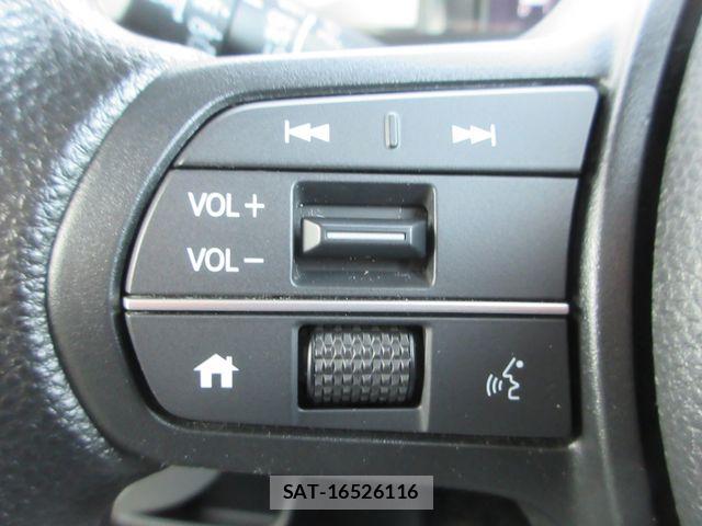 Honda N BOX 2023-11 8562876-25