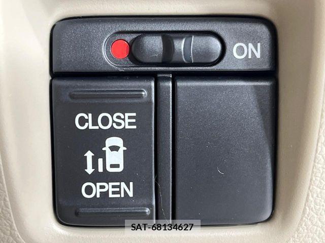 Honda N BOX 2014-08 8627977-2