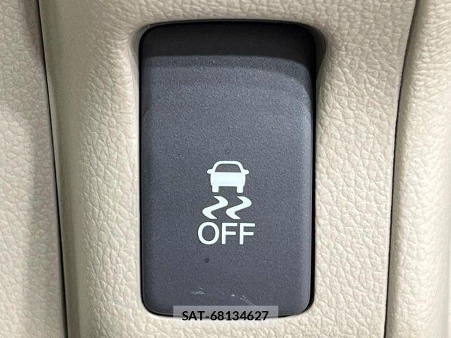 Honda N BOX 2014-08 8627977-8