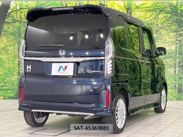 Honda N BOX 2022-11 8660537-17