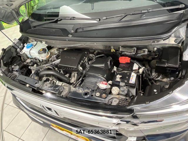 Honda N BOX 2022-11 8660537-18