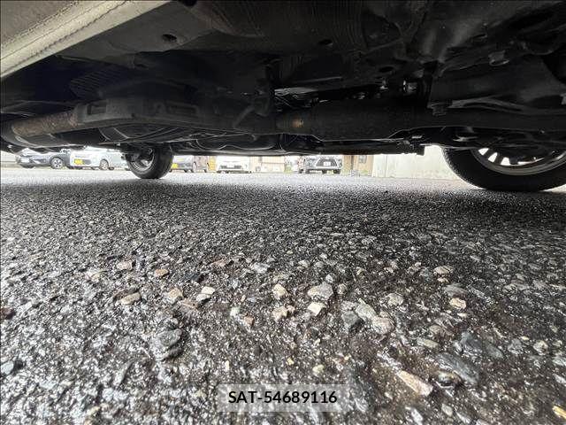 Honda N BOX 2019-04 8660538-11