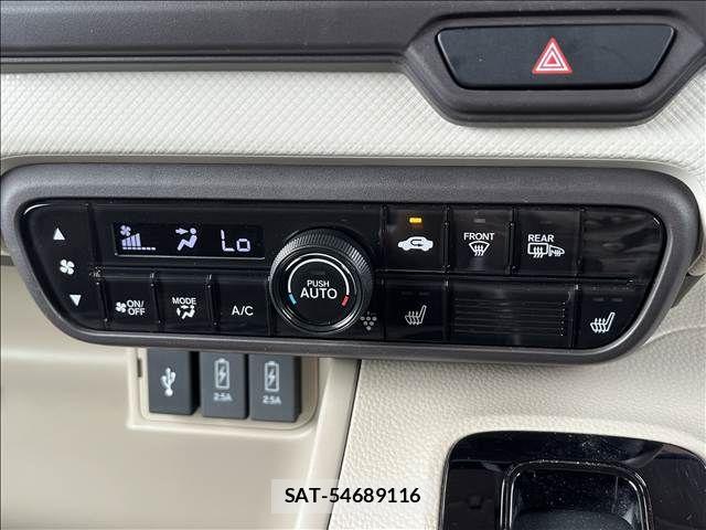 Honda N BOX 2019-04 8660538-21