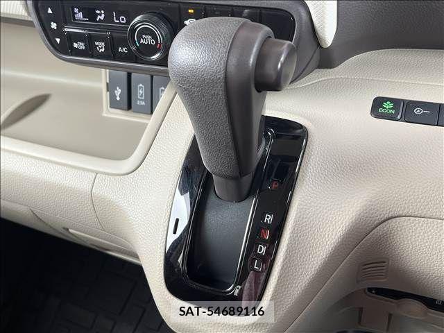 Honda N BOX 2019-04 8660538-22