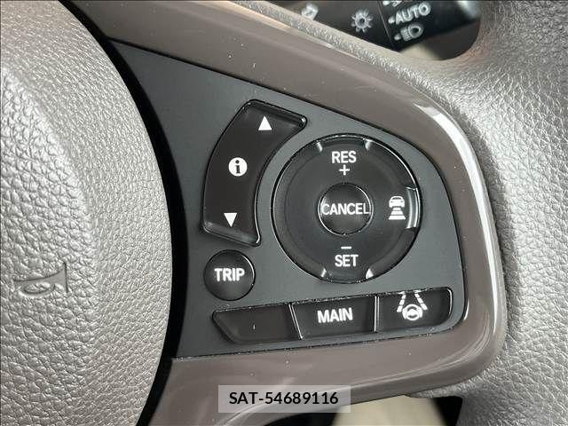 Honda N BOX 2019-04 8660538-28