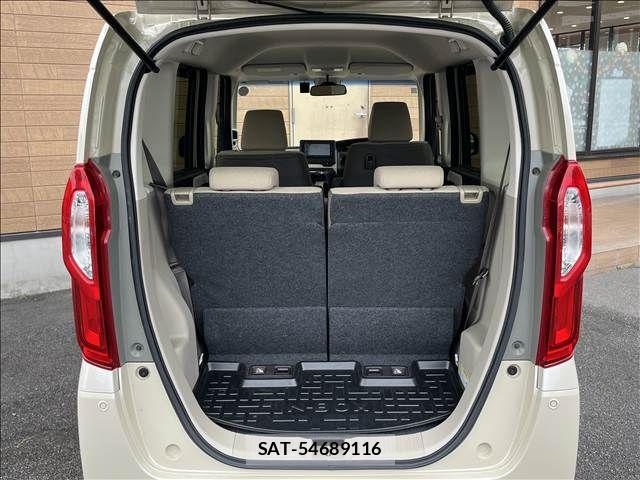 Honda N BOX 2019-04 8660538-8
