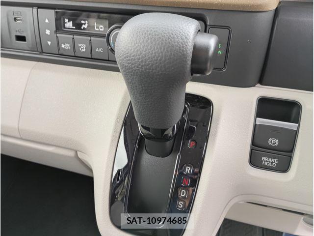 Honda N BOX 2025-09 8660540-13