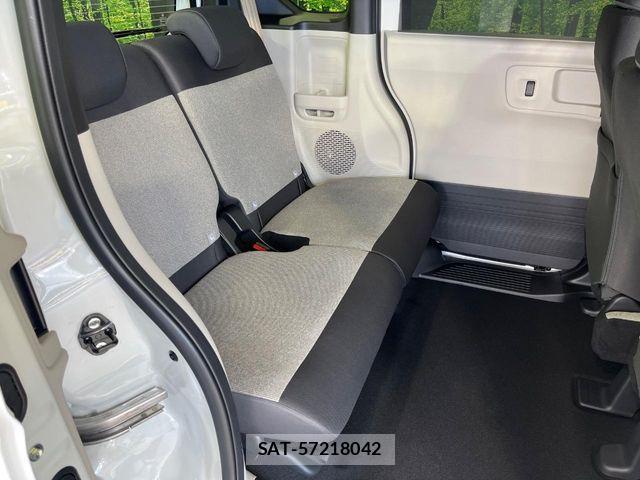 Honda N BOX 2026-08 8660536-9