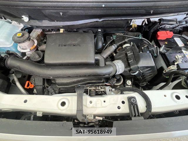 Honda N BOX 2023-10 8660541-17