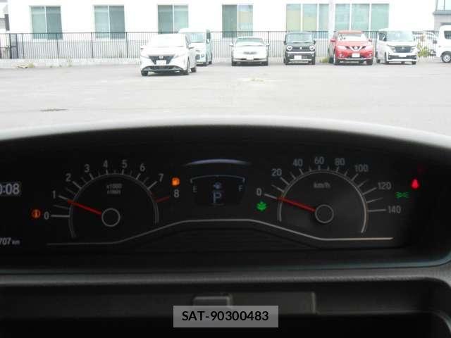 Honda N BOX 2023-09 8660539-14
