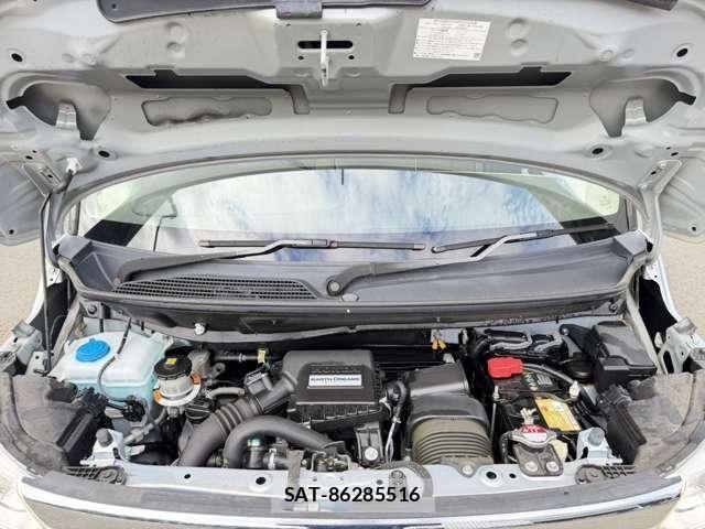 Honda N BOX 2017-11 8660542-21